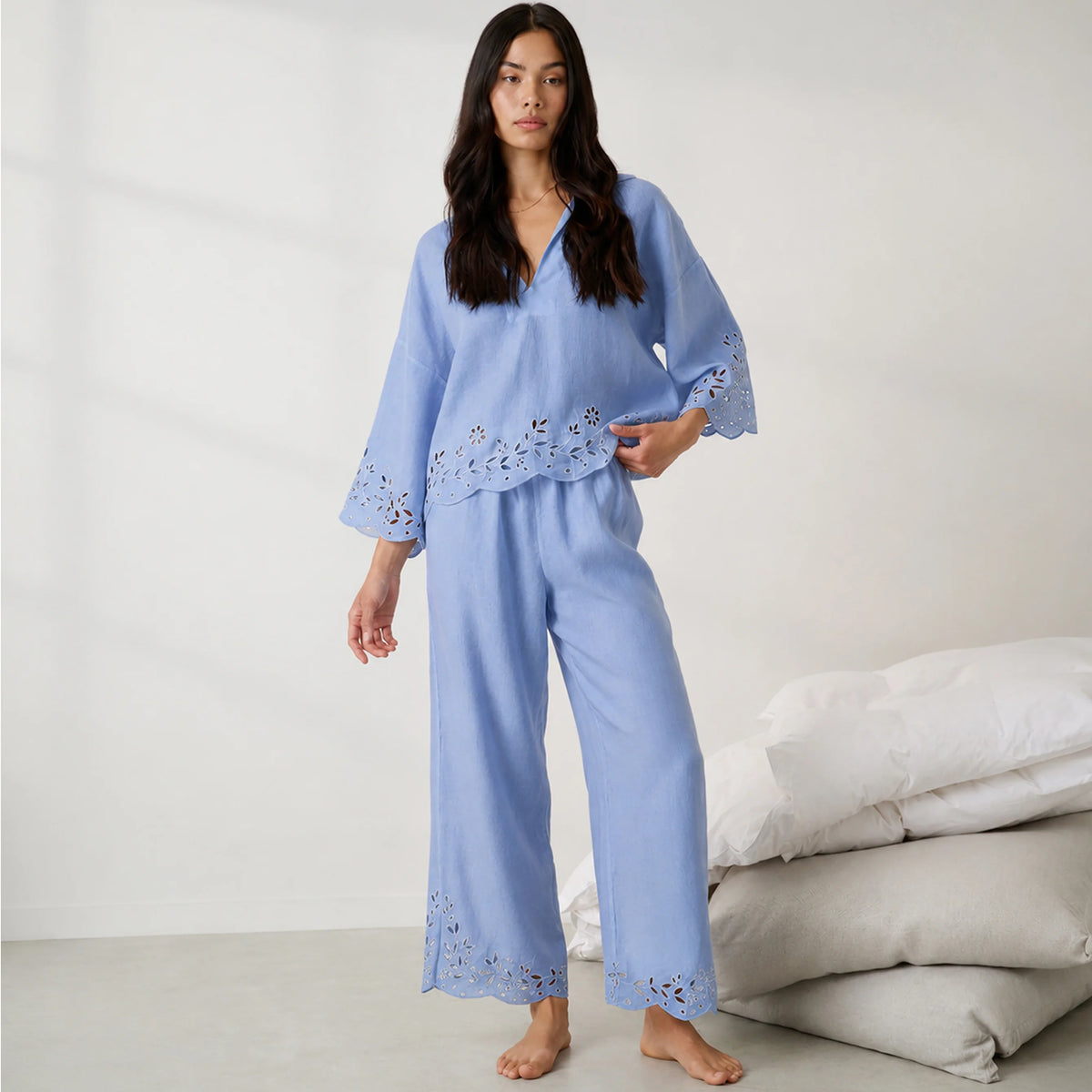 Linen Embroidered Eyelet Pant